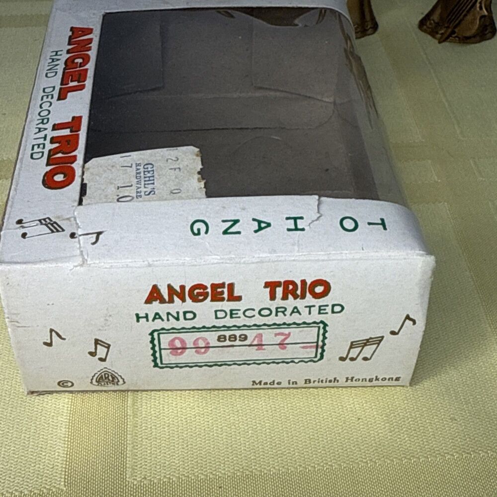 Vintage Hard Plastic Musical Angel Ornament Trio Made in British Hong Kong - Picture 7 of 13